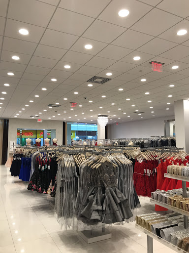 Dress Store «Camille La Vie», reviews and photos, 11401 Pines Blvd #698, Pembroke Pines, FL 33026, USA