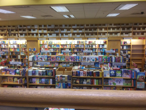 Book Store «Books-A-Million», reviews and photos, 116 Bangor Mall Blvd, Bangor, ME 04401, USA