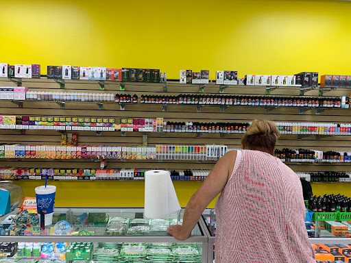 Tobacco Shop «SmokeBucks Smoke & Vape Shop», reviews and photos, 9475 Philips Hwy ste 13, Jacksonville, FL 32256, USA