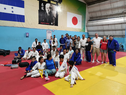 Escuela de Judo Atletas en Acción Honduras
