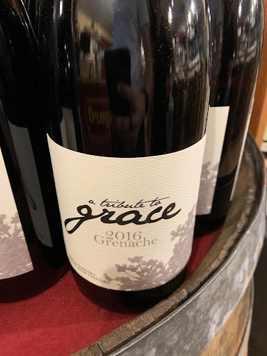 Wine Store «The Vineyard Wine Shop», reviews and photos, 261 Fillmore St, Denver, CO 80206, USA