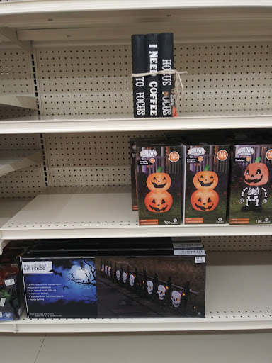 Discount Store «Big Lots», reviews and photos, 23351 Eureka Rd, Taylor, MI 48180, USA