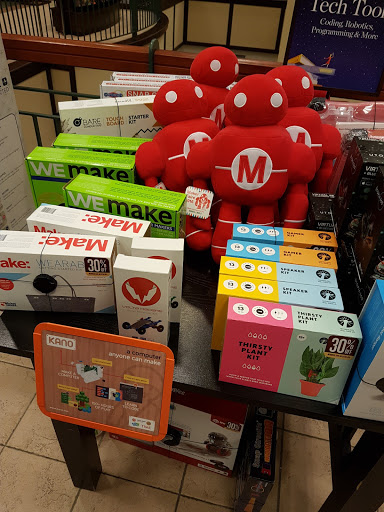 Book Store «Barnes & Noble», reviews and photos, 47 E Chicago Ave, Naperville, IL 60540, USA