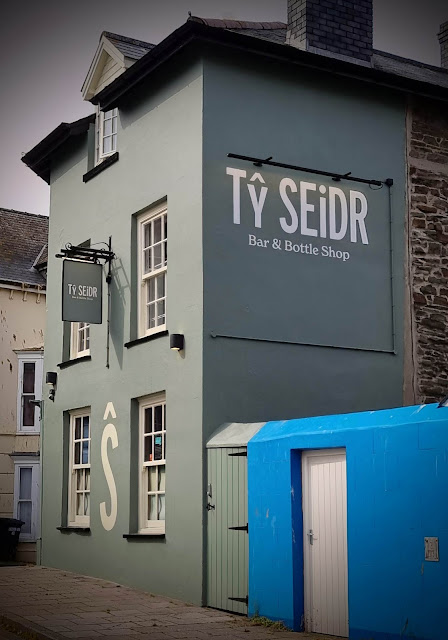 Tŷ Seidr Bar & Bottle Shop