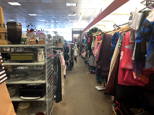 Store «Goodwill - Whittier», reviews and photos, 15214 Whittier Blvd, Whittier, CA 90603, USA