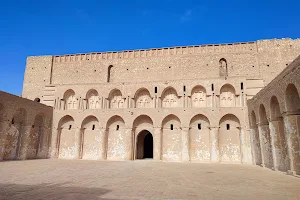 Al-Ukhaidir Fortress image