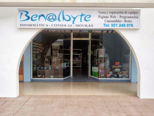 Benalbyte en Arroyo de la Miel, Málaga