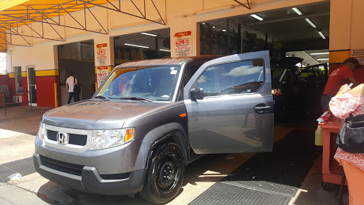 Auto Repair Shop «Pro Oil & Carwash», reviews and photos, 23 Beacom Blvd, Miami, FL 33135, USA