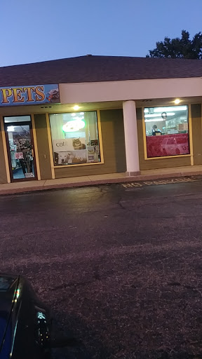 Pet Store «V.I. Pets», reviews and photos, 11975 E Lakewood Blvd, Holland, MI 49424, USA