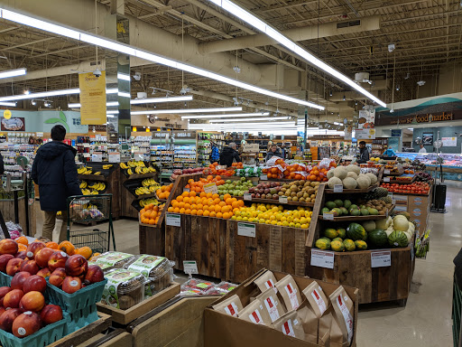 Grocery Store «Whole Foods Market», reviews and photos, 990 W Eisenhower Pkwy, Ann Arbor, MI 48103, USA