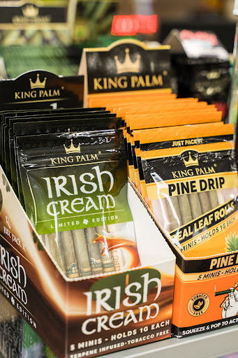 Tobacco Shop «Bear Smoke Smokeshop», reviews and photos, 4295 Browns Bridge Rd B, Cumming, GA 30041, USA