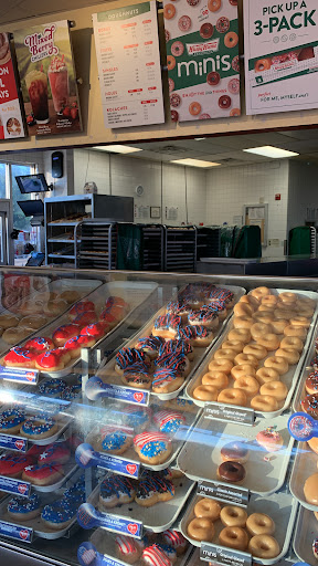 Bakery «Krispy Kreme Doughnuts», reviews and photos, 6627 San Dario Ave, Laredo, TX 78041, USA