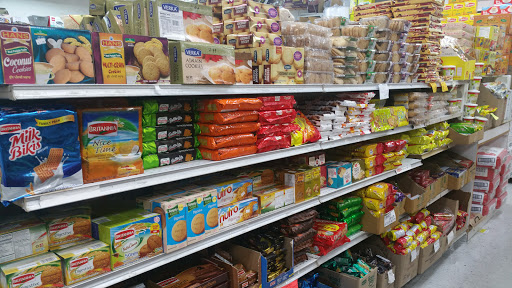 Indian Grocery Store «INDIA MARKET & SUPER EYEBROW THREADING», reviews and photos, 5203 Elkhorn Blvd, Sacramento, CA 95842, USA