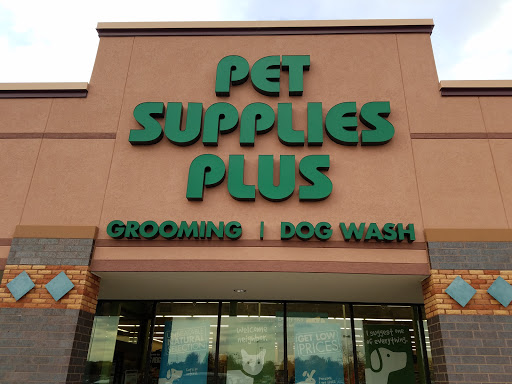 Pet Supply Store «Pet Supplies Plus», reviews and photos, 955 Co Rd E East #100, Vadnais Heights, MN 55127, USA