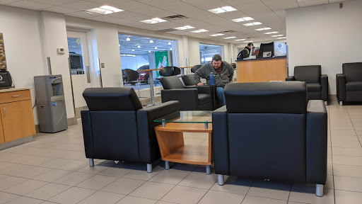 Car Dealer «Al Serra Buick GMC», reviews and photos, 6201 Saginaw Rd, Grand Blanc, MI 48439, USA