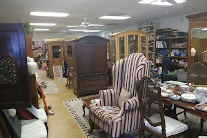 Hill Country Senior Citizens Thrift Shop image