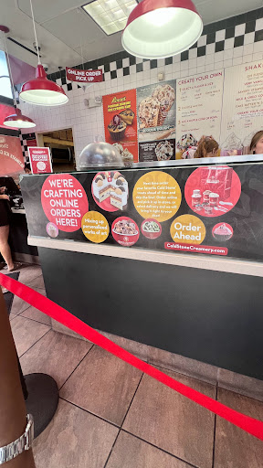 Ice Cream Shop «Cold Stone Creamery», reviews and photos, 1 Levee Way #2104, Newport, KY 41071, USA