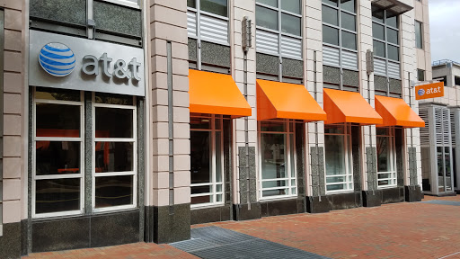 Cell Phone Store «AT&T», reviews and photos, 1810 Library St, Reston, VA 20190, USA