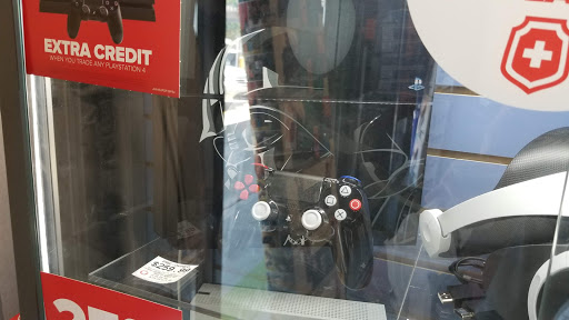 Video Game Store «GameStop», reviews and photos, 8540 S 71st Plaza B, Papillion, NE 68133, USA