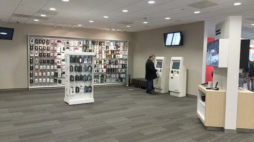 Cell Phone Store «Verizon», reviews and photos, 1964 York Rd, Lutherville-Timonium, MD 21093, USA