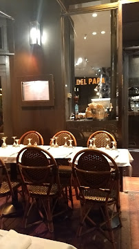 Atmosphère du Restaurant italien Del Papa à Paris - n°2