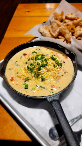 Sports Bar «Local Cue», reviews and photos, 30 Orchard Park Dr #7, Greenville, SC 29615, USA