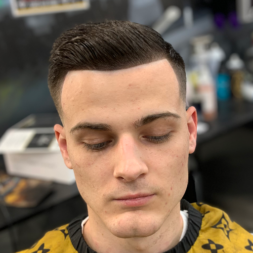 Barber Shop «Black Diamonds Barber Shop», reviews and photos, 3983 7th Street Rd, Louisville, KY 40216, USA