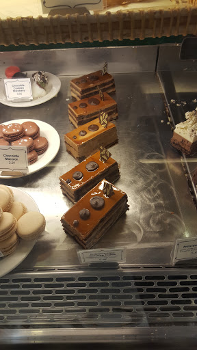 Cafe «Champagne French Bakery Cafe», reviews and photos, 3333 Bear St #151, Costa Mesa, CA 92626, USA