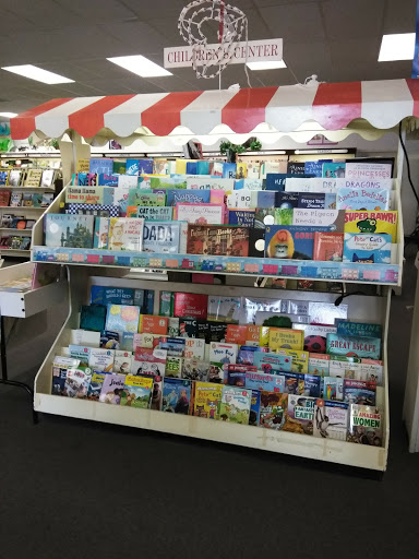 Book Store «Beaufort Bookstore», reviews and photos, 2127 Boundary St #15, Beaufort, SC 29902, USA