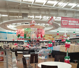 Paseo San Isidro photo