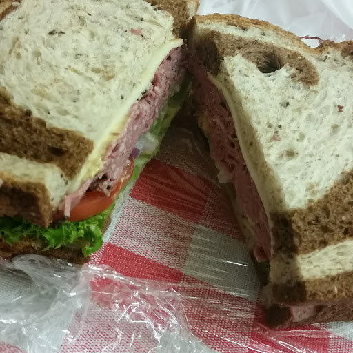 Grocery Store «Country Market», reviews and photos, 900 Moraine Ave, Estes Park, CO 80517, USA