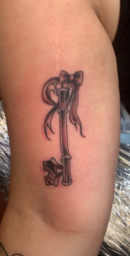 Tattoo Shop «Classic 13 Tattoo», reviews and photos, 421 20th St S, Birmingham, AL 35233, USA