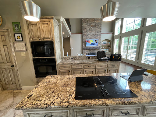 Kitchen Remodeler «Kitchen Central», reviews and photos, 3010 W Anderson Ln Suite C, Austin, TX 78757, USA