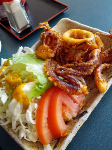 Shopping Mall «Oaktree Mall Shopping Center», reviews and photos, 2024 Center Ave n, Fort Lee, NJ 07024, USA