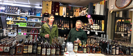 Liquor Store «SoBro Spirits. Wine. Craft Beer», reviews and photos, 1721 E 52nd St, Indianapolis, IN 46205, USA