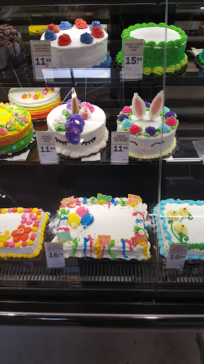 Grocery Store «Meijer», reviews and photos, 750 E Rollins Rd, Round Lake Beach, IL 60073, USA