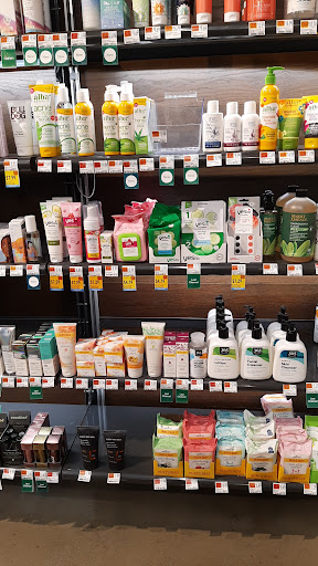 Grocery Store «Whole Foods Market», reviews and photos, 633 Broad St, Newark, NJ 07102, USA