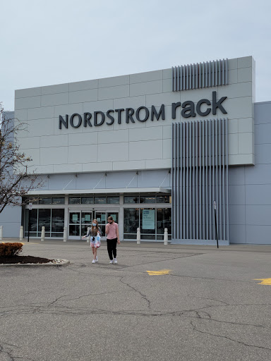 Department Store «Nordstrom Rack Novi West Oaks», reviews and photos, 43839 W Oaks Dr, Novi, MI 48377, USA