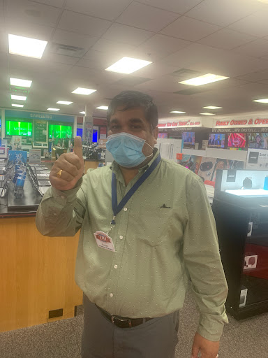 Appliance Store «P.C. Richard & Son», reviews and photos, 113-14 Queens Blvd, Forest Hills, NY 11375, USA