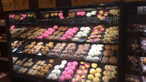 Grocery Store «Vons», reviews and photos, 804 W Beverly Blvd, Montebello, CA 90640, USA