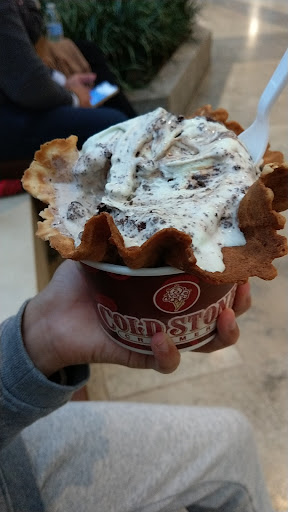 Ice Cream Shop «Cold Stone Creamery», reviews and photos, 94 Belvidere St, Boston, MA 02115, USA