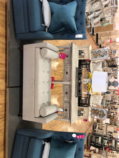 Furniture Store «Ethan Allen», reviews and photos, 8520 Leesburg Pike, Vienna, VA 22182, USA