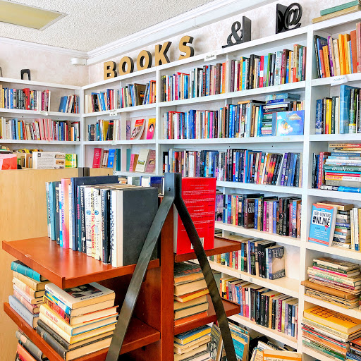 Used Book Store «Harts Haven», reviews and photos, 950 N Van Ness Ave, Fresno, CA 93728, USA