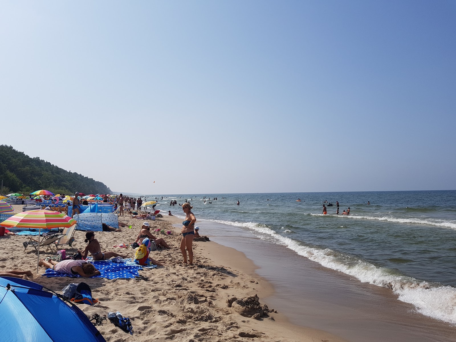 Foto van Pustkowo Beach met helder zand oppervlakte