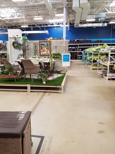 Home Goods Store «At Home», reviews and photos, 1325 N Meacham Rd, Schaumburg, IL 60173, USA