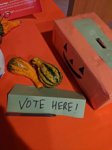 Shopping Mall «Manor Shopping Center», reviews and photos, 1234 Millersville Pike, Lancaster, PA 17603, USA