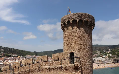 muralles de la Vila Vella image