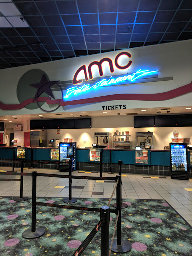 Movie Theater «AMC Classic Mansell Crossing 14», reviews and photos, 7730 North Point Pkwy, Alpharetta, GA 30022, USA