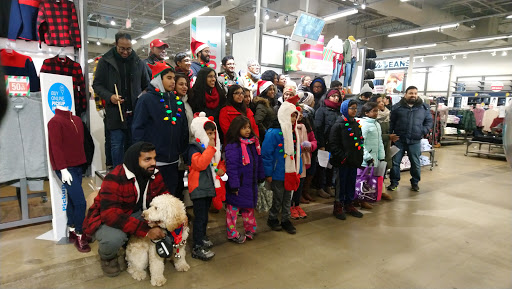 Clothing Store «Old Navy», reviews and photos, 697 Hillside Avenue, New Hyde Park, NY 11040, USA