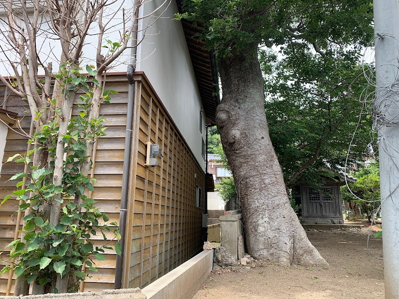 落石神社